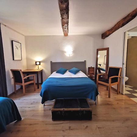 Logis Hotel Restaurant La Barguillere Saint-Pierre-de-Rivière Dış mekan fotoğraf